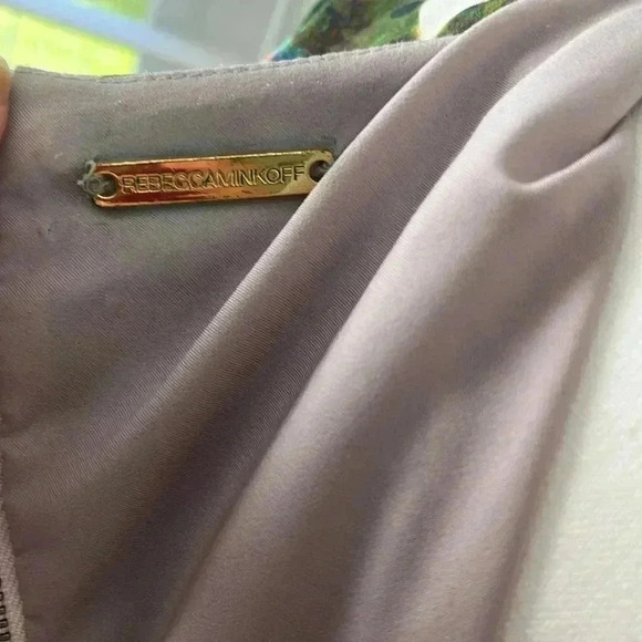 ❤️Host  Picks❤️[S]Rebecca Minkoff Silk Mystic Garden Print S/S Mid Dress - Picture 8 of 12